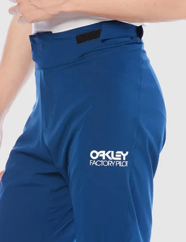 Miniatura 3 de Oakley Pantalón corto Pilot Lite de fábrica