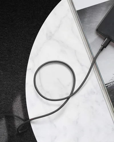 Miniatura 6 de Anker Cable Nuevo de Nylon USB C a Lightning, Certificado Apple MFi para iPhone 14 Series y Más (6 pies, negro)
