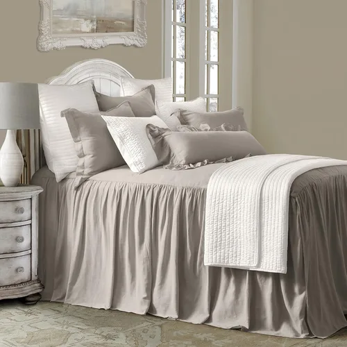HiEnd Accents Luna - Juego de ropa de cama de lino lavado de 3 piezas con falda con volantes y fundas de almohada, tamaño King, romántico, estilo