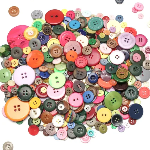 Acerca de 660 botones de resina de varias especificaciones, botones hechos a mano, botones artesanales de costura, botones decorativos pintados a
