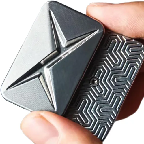 Miniatura 13 de Paquete de 2 juguetes para ansiedad, tarjeta magnética de metal háptico, tarjeta de póquer deslizante, juguetes EDC para adultos, aliviar el estrés