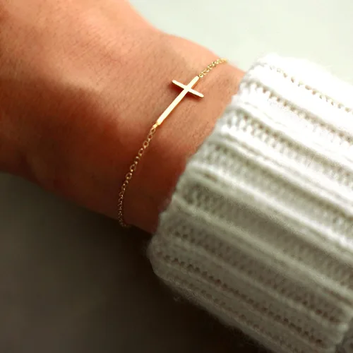 Miniatura 2 de Pulsera delicada de oro para mujer, chapada en oro de 14 quilates, ligera, pulsera de cadena de espiga de espiga con círculo, dije minimalista hecho