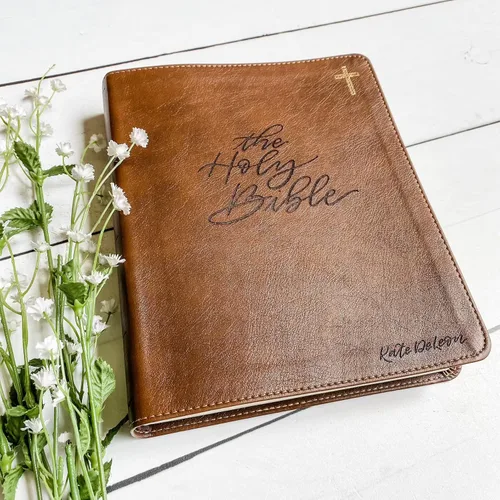 Miniatura 3 de Biblia grabada a mano con letras y láser NIV Journaling, regalo personalizado, grabado de nombre personalizado disponible