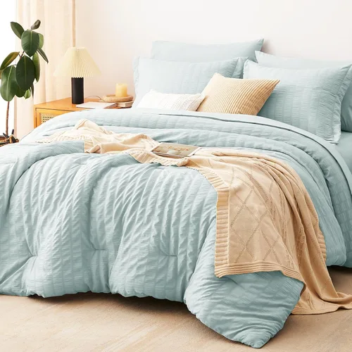 Miniatura 22 de CozyLux Juego de ropa de cama con edredón tamaño King Beige Seersucker de 7 piezas, juego de cama en una bolsa, con edredón, sábanas, fundas