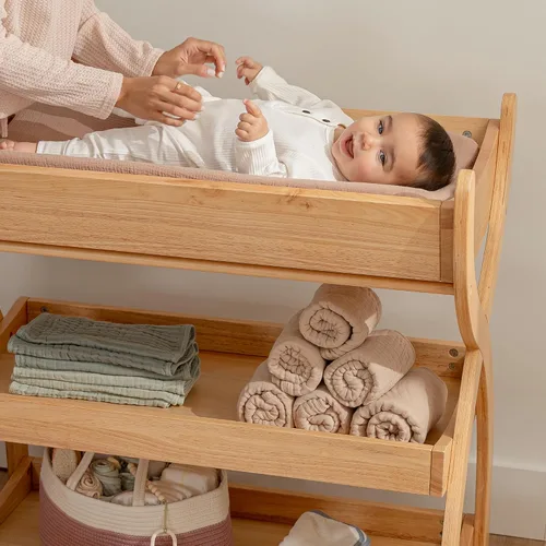Miniatura 5 de Comfy Cubs Mesa Cambiadora para Bebé - Construcción de Madera Resistente, Mesa de Cambio para Bebé de Aspecto Atemporal con Dos Estantes Abiertos