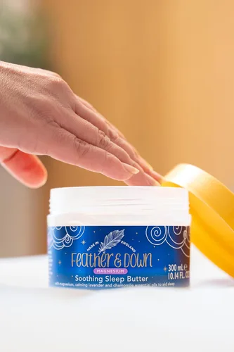 Miniatura 4 de Feather & Down Mantequilla calmante para dormir de magnesio de 10.1 fl oz, enriquecida con magnesio, aceites esenciales calmantes de lavanda