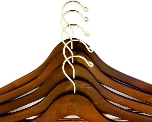 Miniatura 8 de Quality Hangers Perchas de madera hermosas y resistentes para trajes, perchas curvadas ideales para viajeros, perchas resistentes con barra