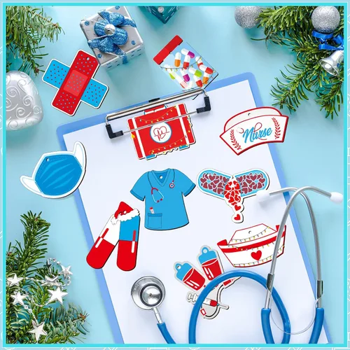Miniatura 5 de Remerry 55 piezas de adorno de madera para enfermera de Navidad, adorno médico de Navidad, diseño de enfermería, regalo para colgar rebanada