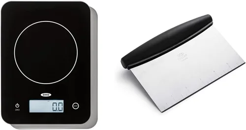 OXO Good Grips - Báscula de cristal para alimentos de 11 libras/11.0 lbs y raspador y picador de acero inoxidable, color plateado y negro