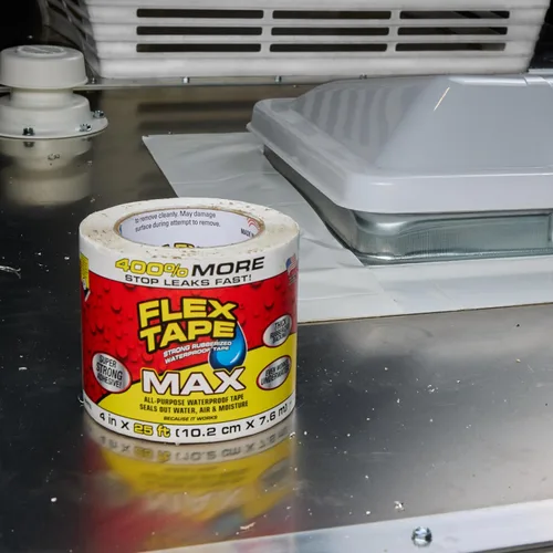 Miniatura 6 de Flex Tape, MAX - Cinta impermeable de goma flexible y gruesa original, para sellar y parchar, funciona bajo el agua, interior y exterior