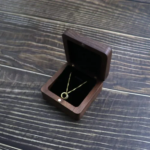 Miniatura 6 de Caja de regalo de collar de madera de nogal natural, caja de almacenamiento colgante, caja de exhibición de joyería para aniversario, proponer