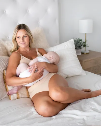 Miniatura 2 de Kindred Bravely Ropa interior de maternidad hipster para mujer y ropa interior posparto, paquete de 2