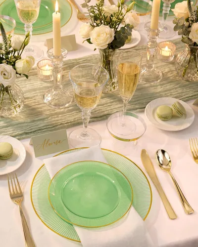 Miniatura 3 de Hioasis 60 platos de plástico verde y dorado, juego de vajilla desechable verde, 30 piezas de cena de 10.25 pulgadas y 30 platos de postre de 7.5