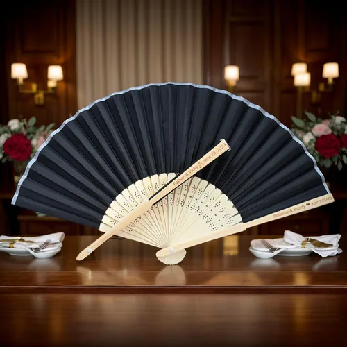 13 abanicos plegables de seda y bambú personalizados, elegantes abanicos de mano de boda negros, recuerdos de fiesta nupcial, recuerdos de eventos