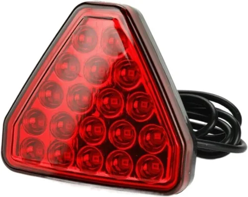 Lámpara de señal de freno F1 Estilo Triángulo Deportivo LED Luz antiniebla Trasera Tercera lámpara de freno Luz estroboscópica de parada trasera Rojo
