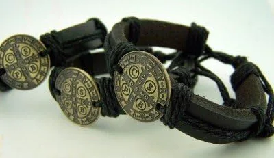 Miniatura 5 de CB - Pulsera de cuero de San Benito 3 unidades talla S M L tono bronce