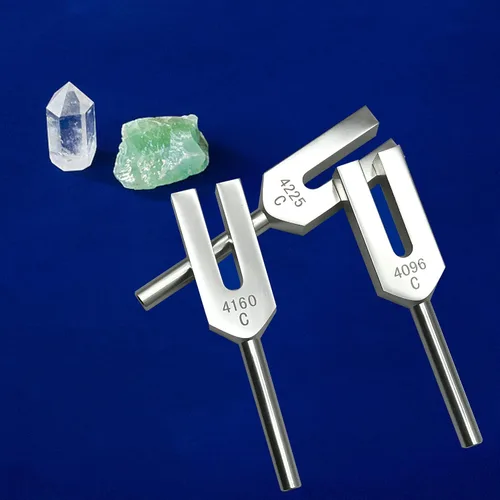 Miniatura 7 de Juego de diapasones de ángel 4096 Hz 4160 Hz 4225 Hz para limpieza de cristales, sintonizadores de ángel, martillo de madera y bolsa de terciopelo