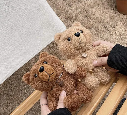 Miniatura 3 de Yatchen Funda de felpa compatible con AirPods 1 y 2, diseño de oso de piel de dibujos animados en 3D, divertida funda protectora con llavero