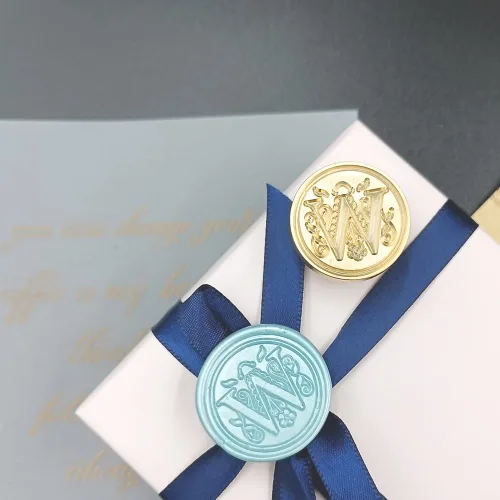 Miniatura 2 de Sello de cera medieval tradicional del alfabeto inicial, cabeza de latón, mango de madera, sellos de letras para tarjeta/sobre/regalo - (Letra W)