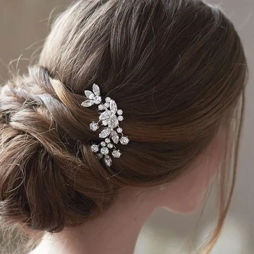 JAKAWIN Peine de pelo nupcial de cristal Rhinestone clip de pelo novia boda accesorios para el cabello para las mujeres HC042 (plata)