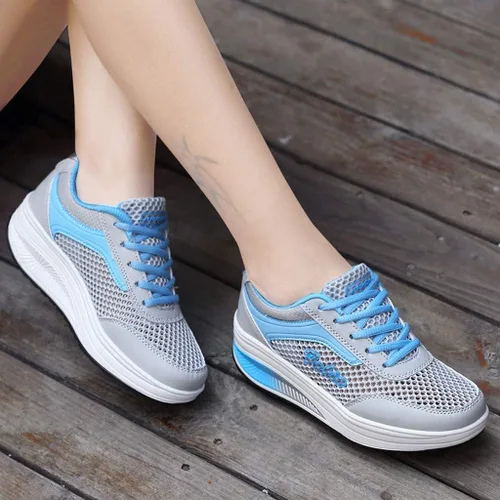 Miniatura 4 de Lousioa Parejas Hombres Woemen Sneakers Flying Weaving Mesh Slip-On Transpirable Ligero Runing Corde-Up Zapatos de Deportes al aire libre, 5, Azul