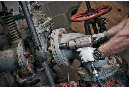 Miniatura 7 de Ingersoll Rand 2235TiMAX Llave de impacto neumática de 1/2 pulgada con salida de par de hasta 1,350 pies-libras