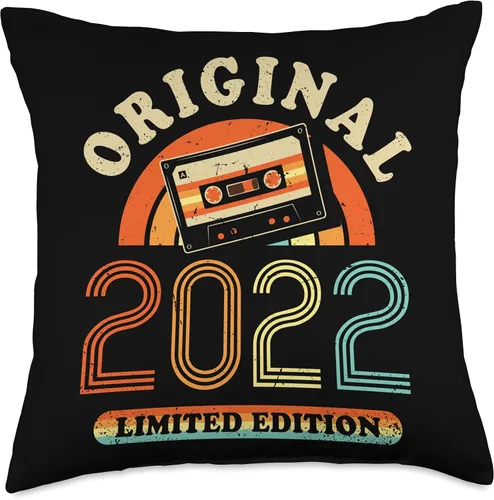 Miniatura 4 de Retro Limited Edition 2022 Cassette Tape 4th Birthday Throw Pillow