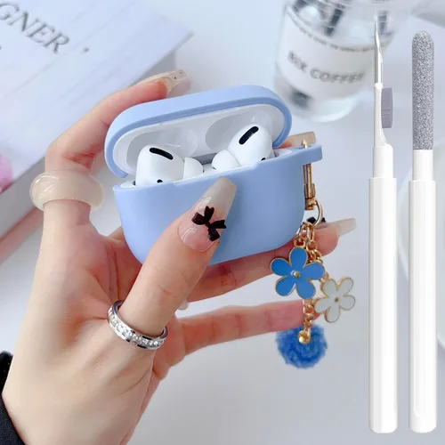 Miniatura 26 de Bonita funda negra para Airpods de 2ª/1ª generación para niñas y mujeres, con llavero de pompón de flores y kit de limpieza, funda protectora tipo