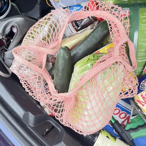 Miniatura 4 de Bolsa de red de malla con bolsa larga con asa de hombro, estirable y reutilizable para compras de comestibles, almacenamiento de juguetes de playa