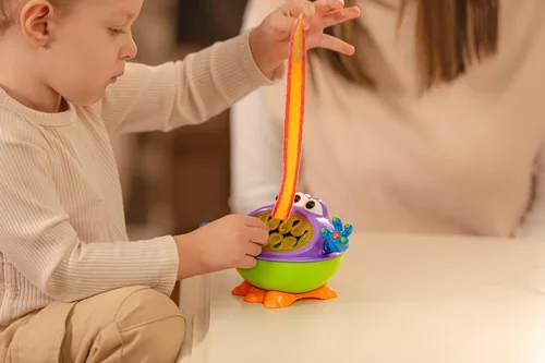 Miniatura 8 de Nuby 3-D Monster Snack Keeper