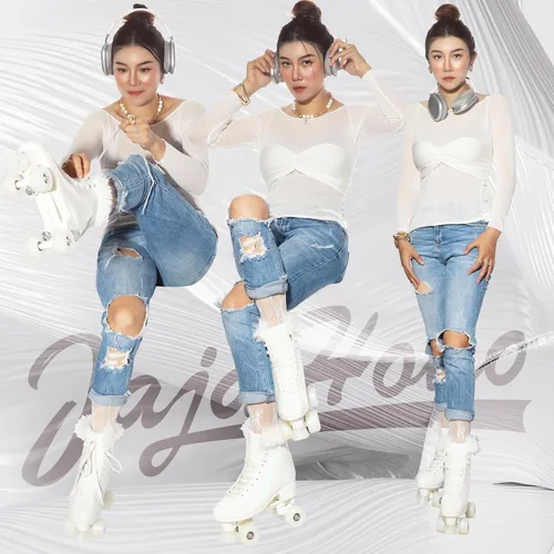 Miniatura 3 de JajaHoho Patines de ruedas para mujer, piel sintética blanca holográfica de alta calidad, patines de doble fila con cuatro ruedas brillantes