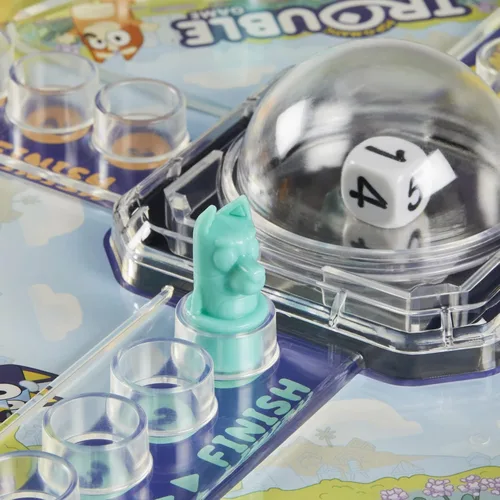 Miniatura 4 de Hasbro Gaming Trouble: Juego de Mesa Edición Bluey para Niños, 2-4 Jugadores, Corre con Bluey, Bingo, Bandit o Chilli hasta la Meta, Edades 5 y Más
