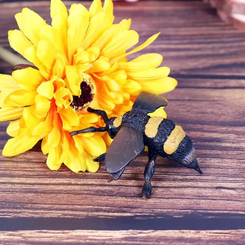 Miniatura 6 de 8 figuras realistas de insectos de plástico surtidas, caja de arena realista de 4 pulgadas, mariposa, abeja, mariquita, saltamontes, mantis, Uang