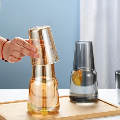 Miniatura 4 de Sizikato Jarra de agua de vidrio de borosilicato ámbar de 26 onzas con vaso de cristal.