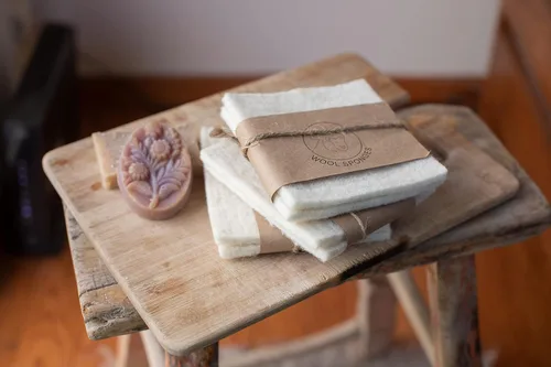 Miniatura 5 de Paquete de 2 esponjas de lana, respetuosas con el medio ambiente, de larga duración y compostables, perfectas para platos, cara, cuerpo y superficies