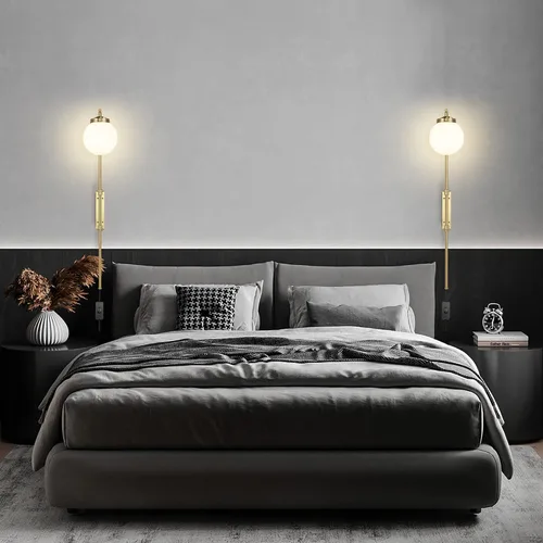 Miniatura 2 de ELEHINSER Juego de 2 apliques de pared dorados con pantalla de globo, modernas lámparas de pared enchufables para interiores con interruptor, luz