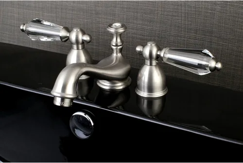 Miniatura 2 de Kingston Brass KS3958WLL Mini grifo de lavabo generalizado con manija de palanca de cristal, 4-1/2 pulgadas en alcance de la boquilla, níquel