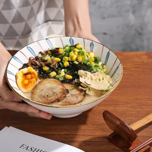 Miniatura 5 de Zopeal Juego de 4 tazones de cerámica para ramen de 40 onzas con palillos, cucharas y estantes de cerámica asiática para sopa Udon Soba Pho, fideos