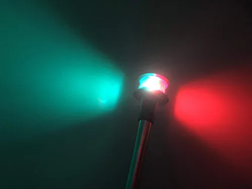 Miniatura 3 de Pactrade Marine Luces de Proa LED para Barcos - Luces de Navegación de Barco Rojas y Verdes con Base Extraíble - Poste Angulado de 12 Pulgadas