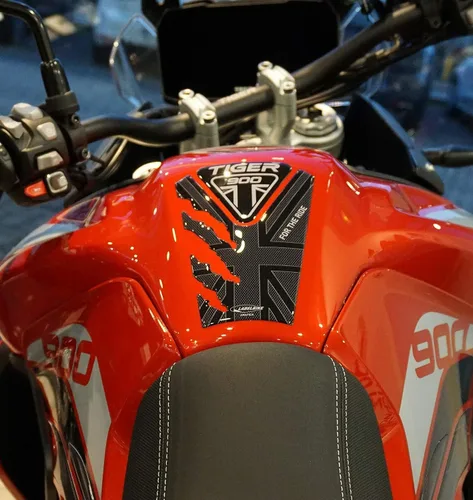 labelbike - Adhesivo 3D Protector de depósito de motocicleta y decoración en resina compatible con Triumph Tiger 900 GT y Rally - Color carbón negro