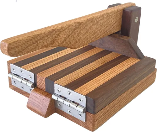Miniatura 2 de Prensa de tortilla de 8 pulgadas de roble y nogal – Elaborada a mano en madera dura por Central Coast Woodworks Roble rojo y nogal