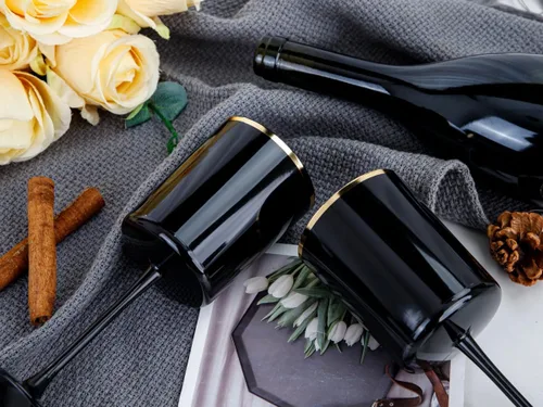 Miniatura 9 de Ciaell Paquete de 12 copas de vino de plástico negro de 10 onzas con tallo – Copas de vino desechables negras y doradas, perfectas para fiestas