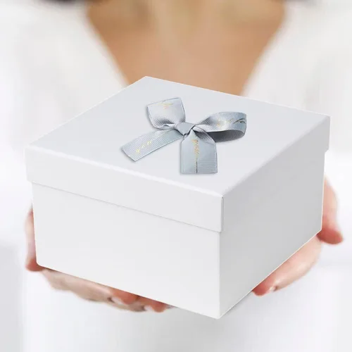 Miniatura 3 de Briful Cajas de regalo cuadradas con tapas, juego de 4 cajas de regalo blancas de varios tamaños, cajas de regalo para regalos de cumpleaños, dama