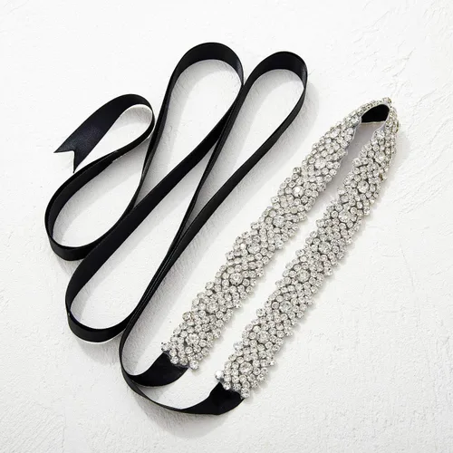 Miniatura 6 de Cinturón artesanal brillante con diamantes de imitación marca Remedios para mujer. Ideal para usar en fiestas de bodas, bailes de graduación, etc.