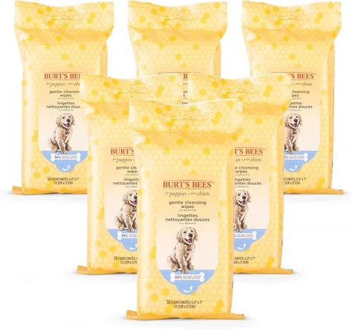 Miniatura 10 de Burt's Bees for Pets Toallitas limpiadoras suaves para cachorros con suero de leche, hipoalergénicas, 98% de origen natural que limpian