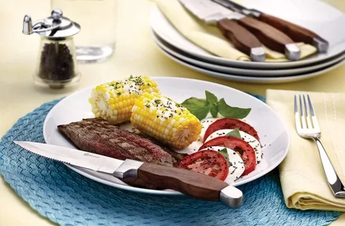 Miniatura 7 de Cuchillos para carne personalizados Juego de 4 cuchillos de carne dentados..