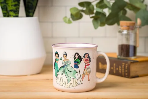 Miniatura 5 de Silver Buffalo Taza de cerámica estilo cámper Disney Princess "Live Your Story" con Jasmine, Tiana, Mulan y Moana, 20 onzas