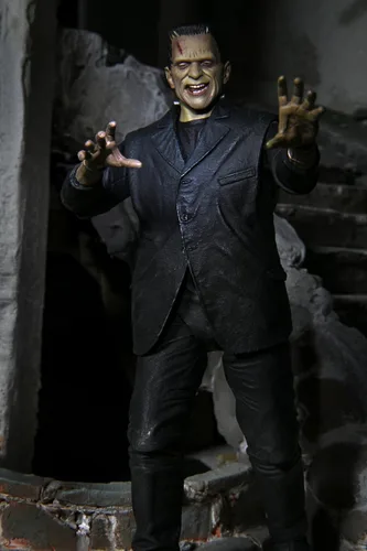 Miniatura 3 de Universal Monsters - Ultimate Frankenstein's Monster (color) Figura de acción a escala de 7 pulgadas