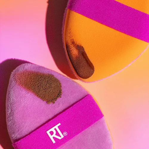 Miniatura 15 de Real Techniques Miracle 2 en 1 borla de polvo + estuche de viaje, borla de mezcla de maquillaje de doble cara, banda elástica, esponja de maquillaje