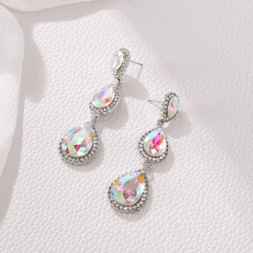 Miniatura 25 de EleQueen Pendientes de cristal austriaco en tono dorado para mujer, forma de pera de 2.5 pulgadas, color esmeralda